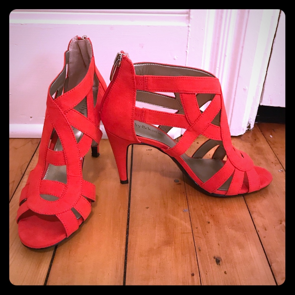 kelly&katie strappy coral heels, size 8